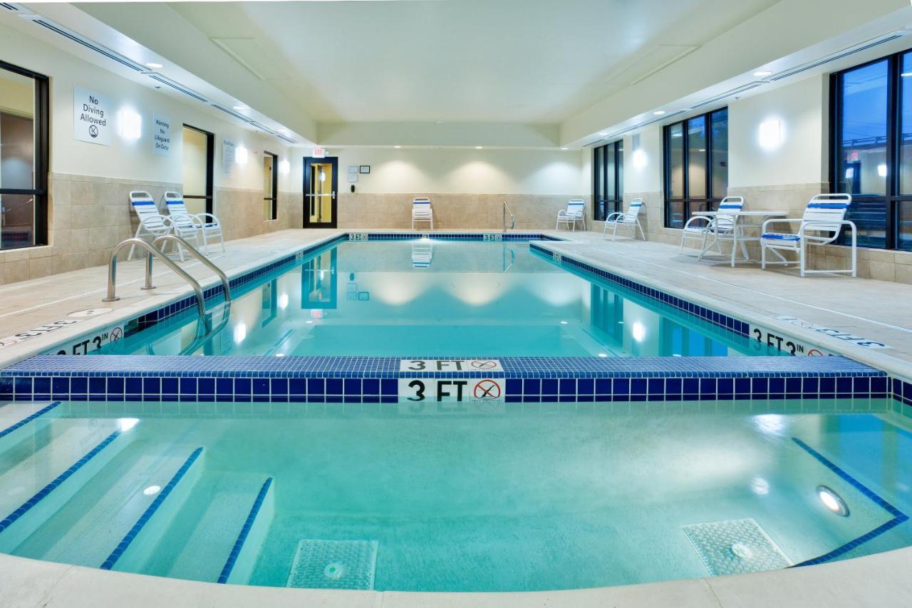 Holiday Inn Express & Suites White Haven - Poconos By Ihg エクステリア 写真